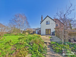 Side- click for photo gallery